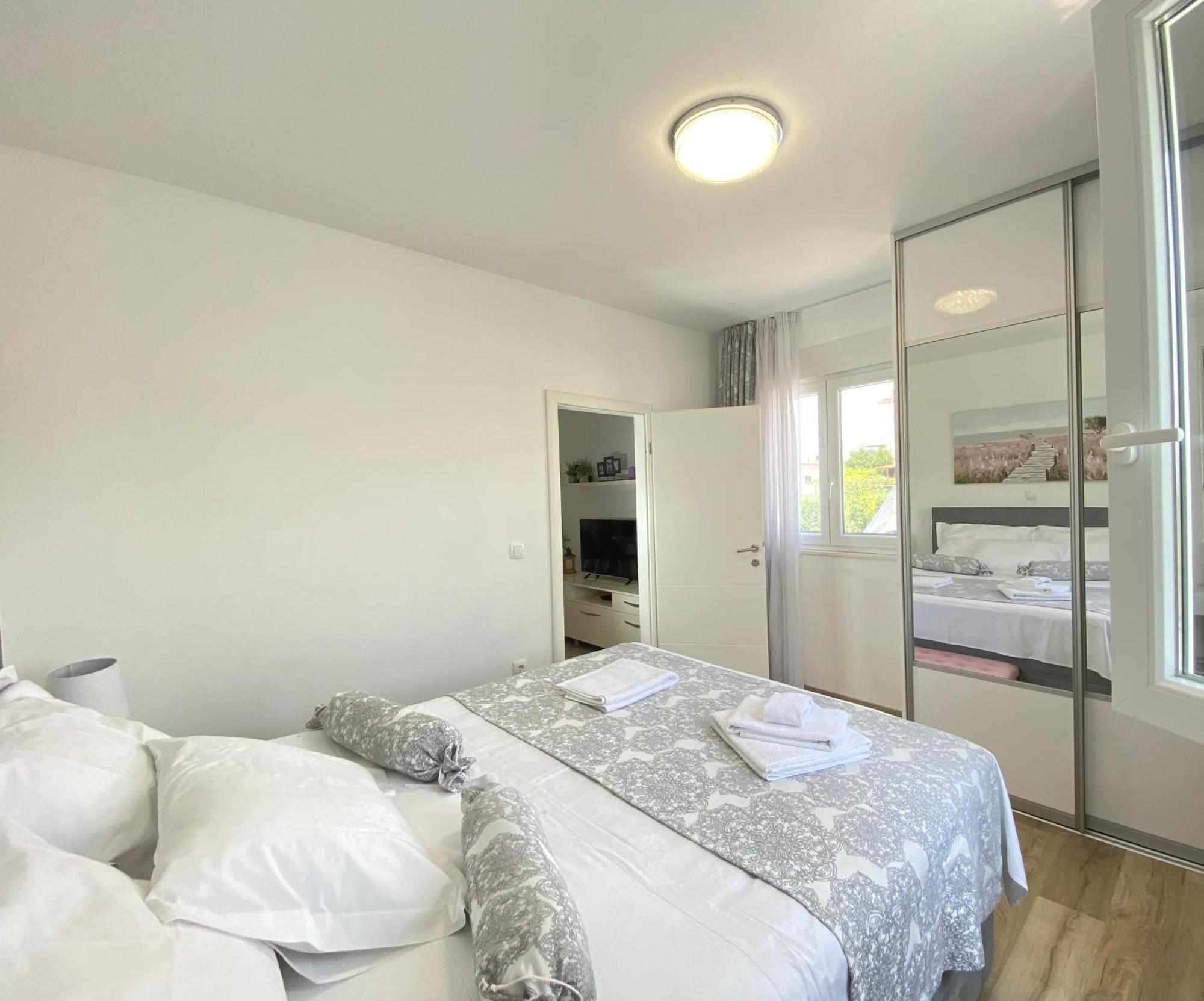 Luxury Marijana Apartment Split Exterior photo